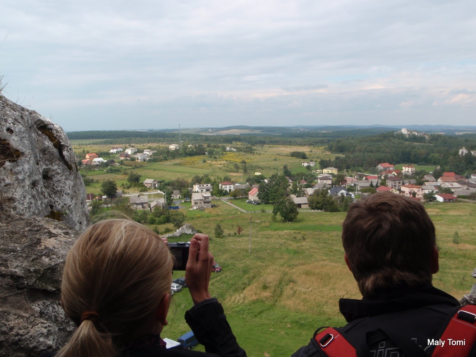 OLYMPUS DIGITAL CAMERA