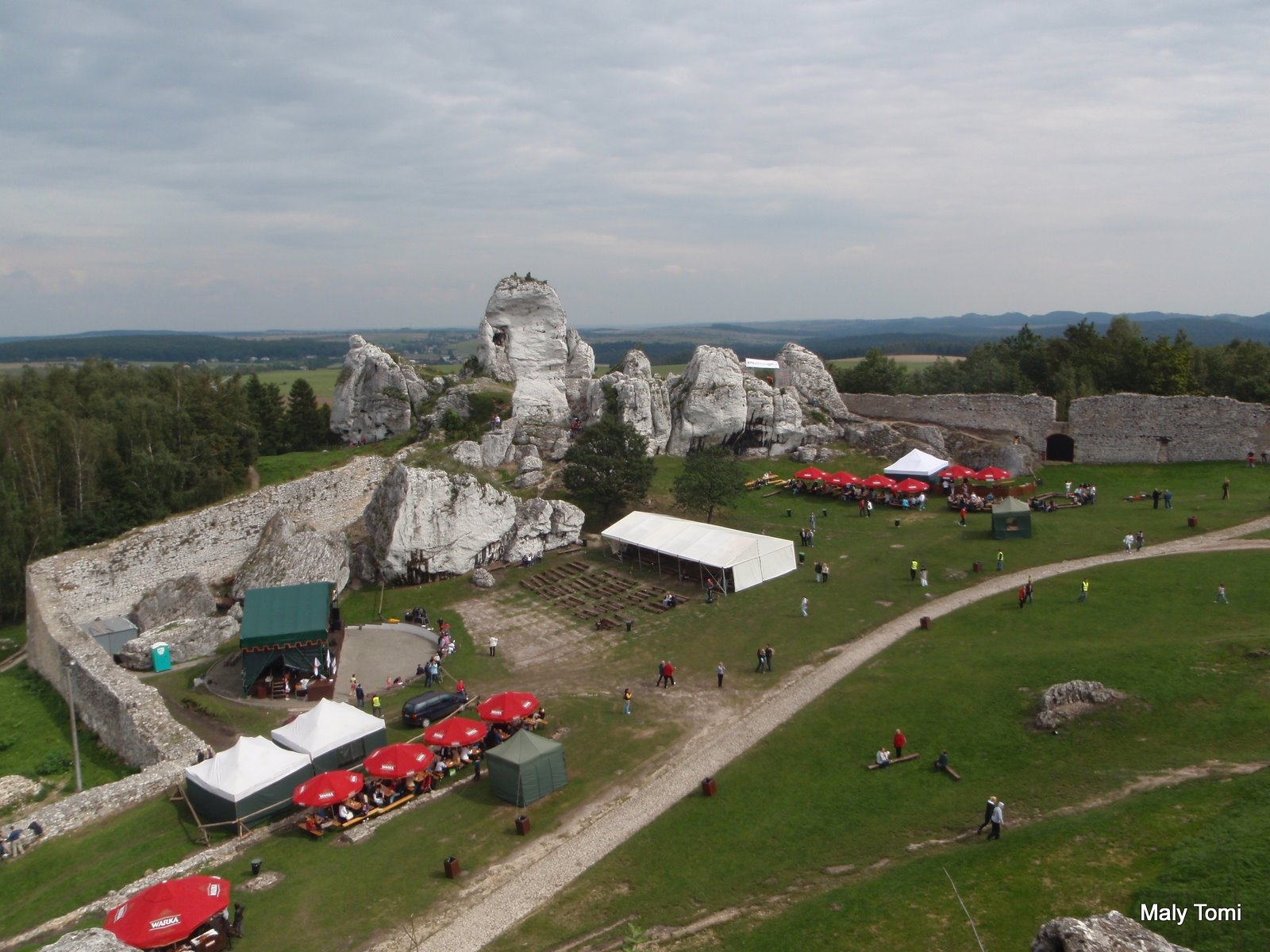 OLYMPUS DIGITAL CAMERA