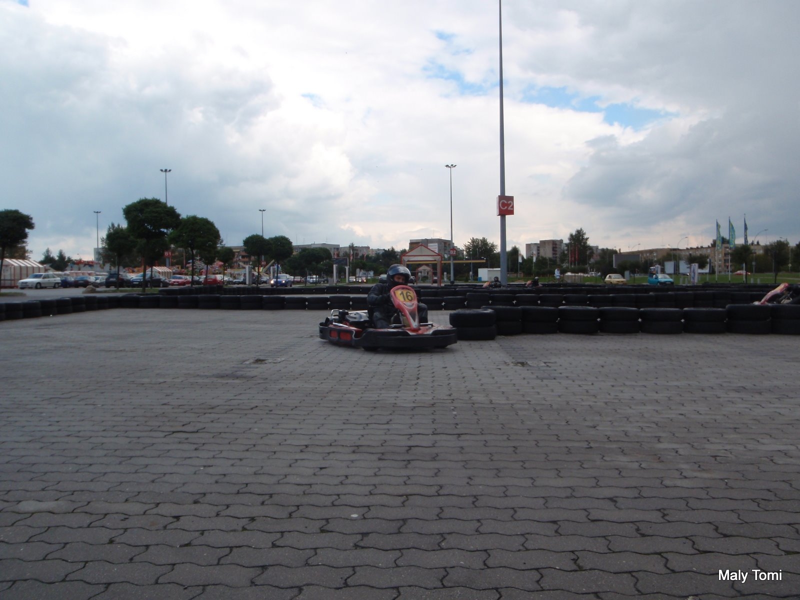 OLYMPUS DIGITAL CAMERA