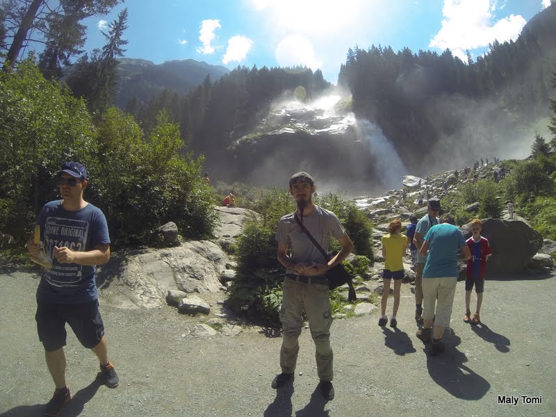 DCIM\102GOPRO