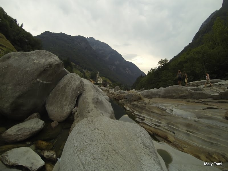 DCIM\102GOPRO